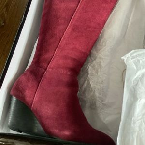 RED SUEDE WEDGE BOOTS